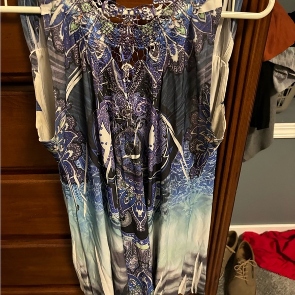 Pretty woman top - Picture 2 of 2